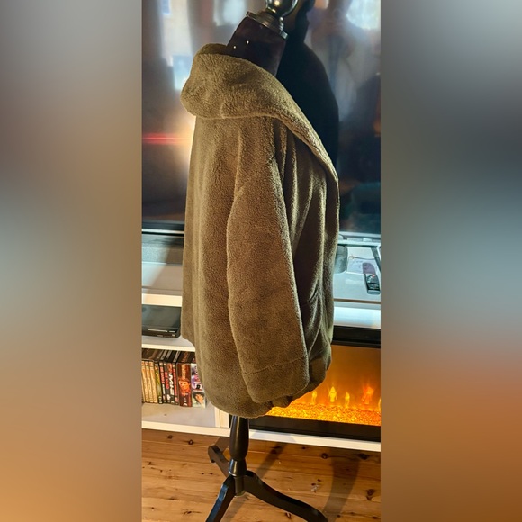 ⭐️Koolaburra by UGG Sherpa Fleece Shawl Collar Cardigan Olive A451834 -NEW⭐️ - Picture 3 of 10